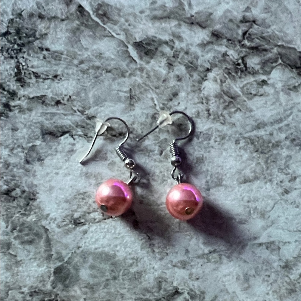 Elegant Pink Pearl Drop Earrings
